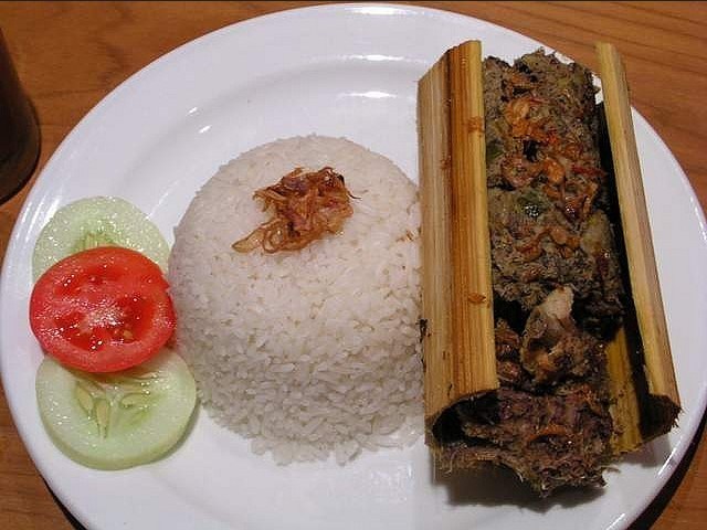 5 Makanan Khas Asli Toraja